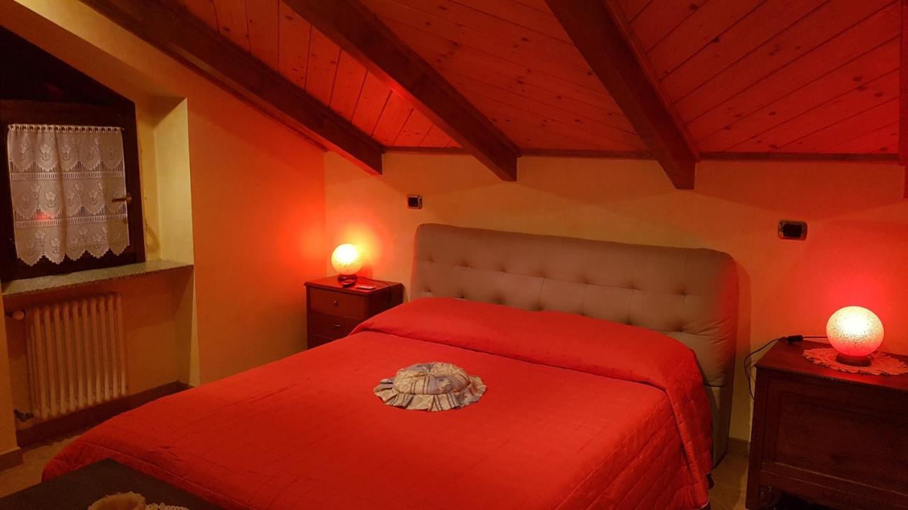 Il Riposo Del Guerriero Bed & Breakfast Corio Ngoại thất bức ảnh