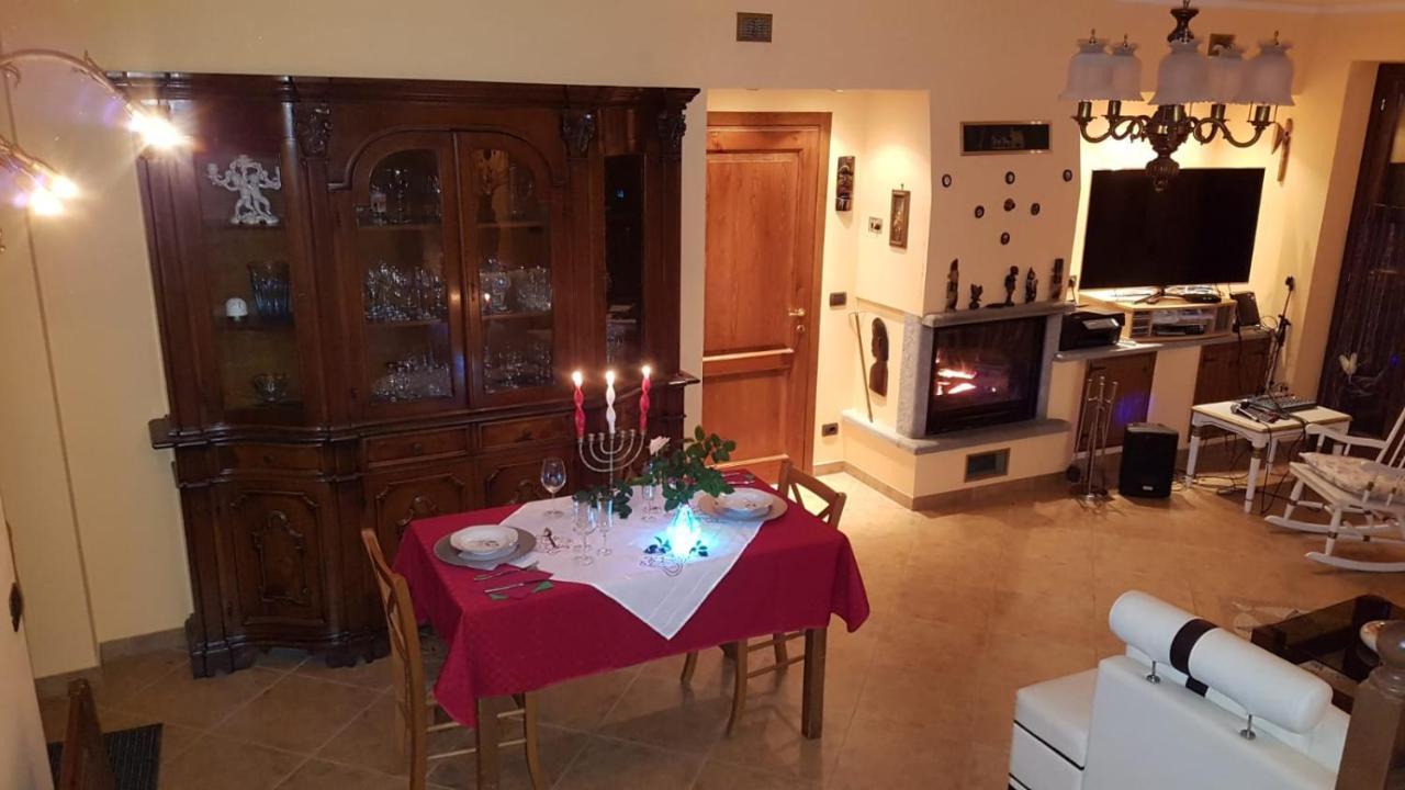 Il Riposo Del Guerriero Bed & Breakfast Corio Ngoại thất bức ảnh